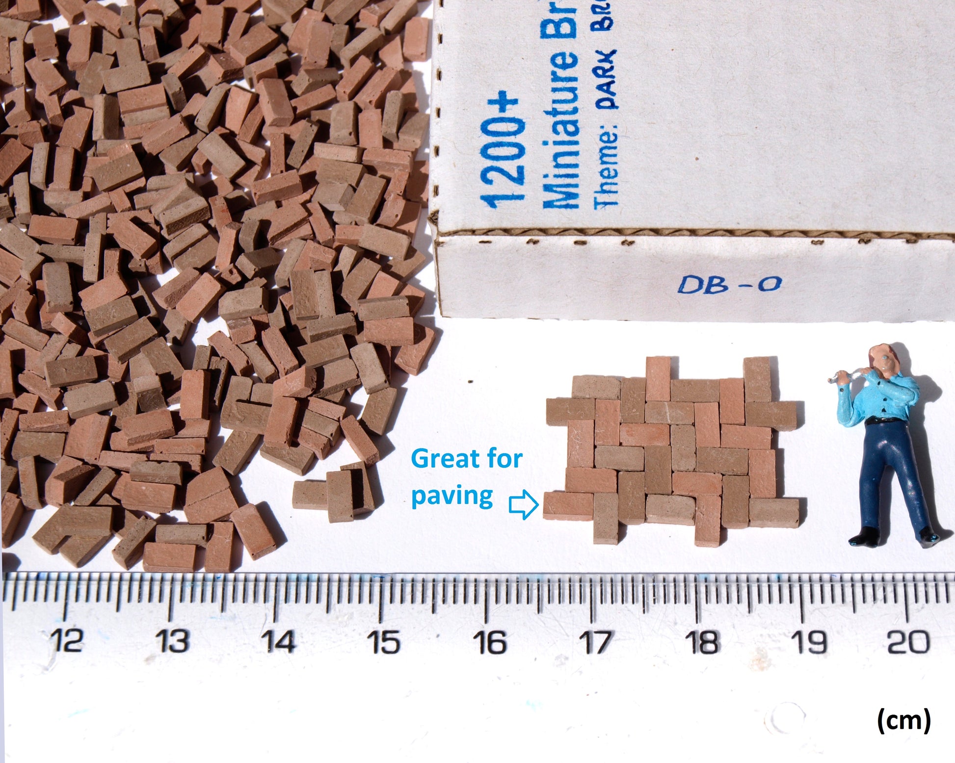 naaron88 Miniature Bricks Dark Brown mix for O scale dioramas and model building.