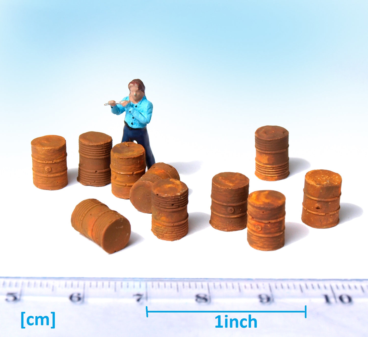 naaron88 HO scale rusty barrels, perfect for 1:87 miniature model ralway dioramas.