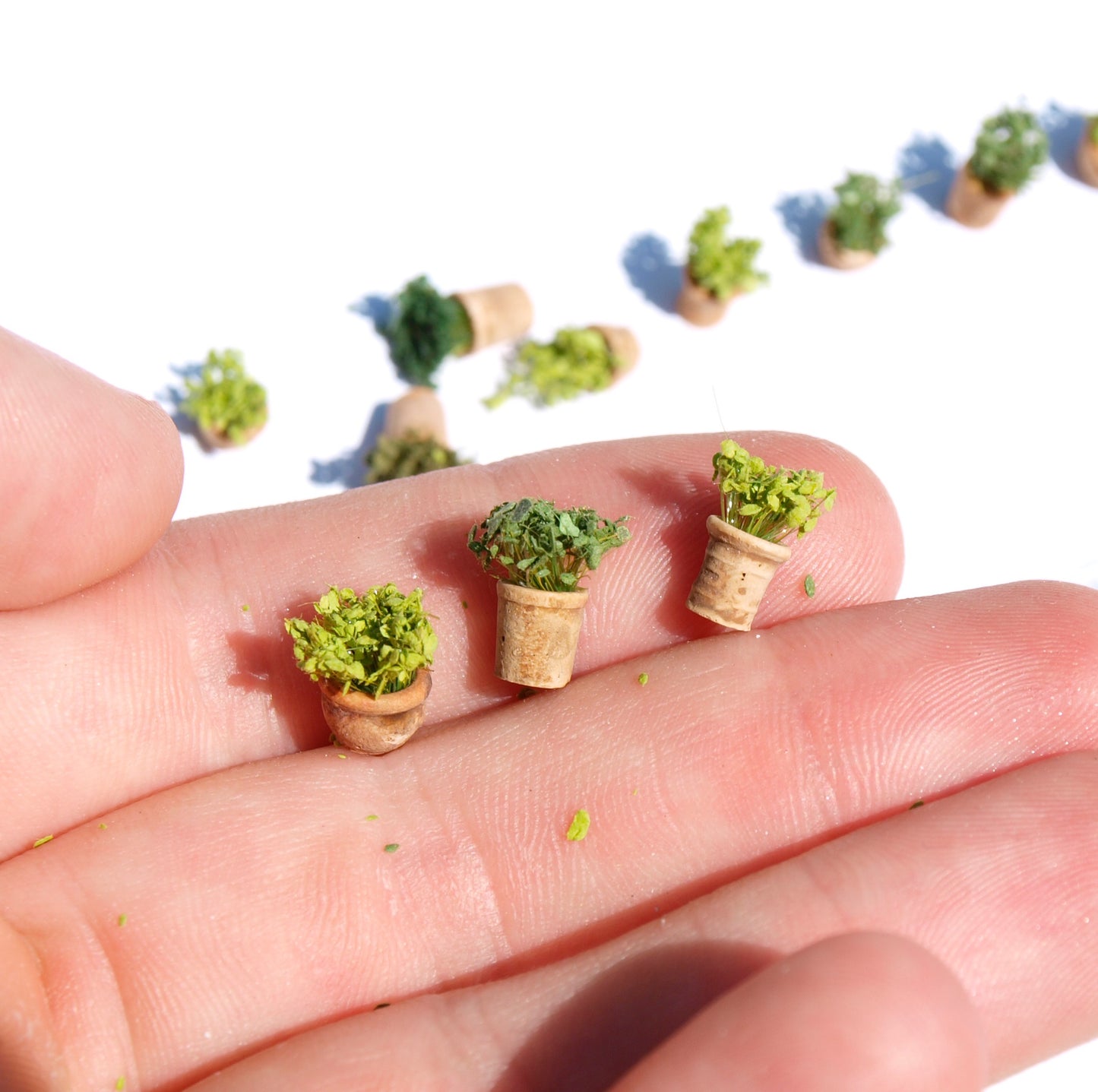 naaron88 Miniature Model Potted Plants Flowers HO scale green mix dollhouse diorama scenery
