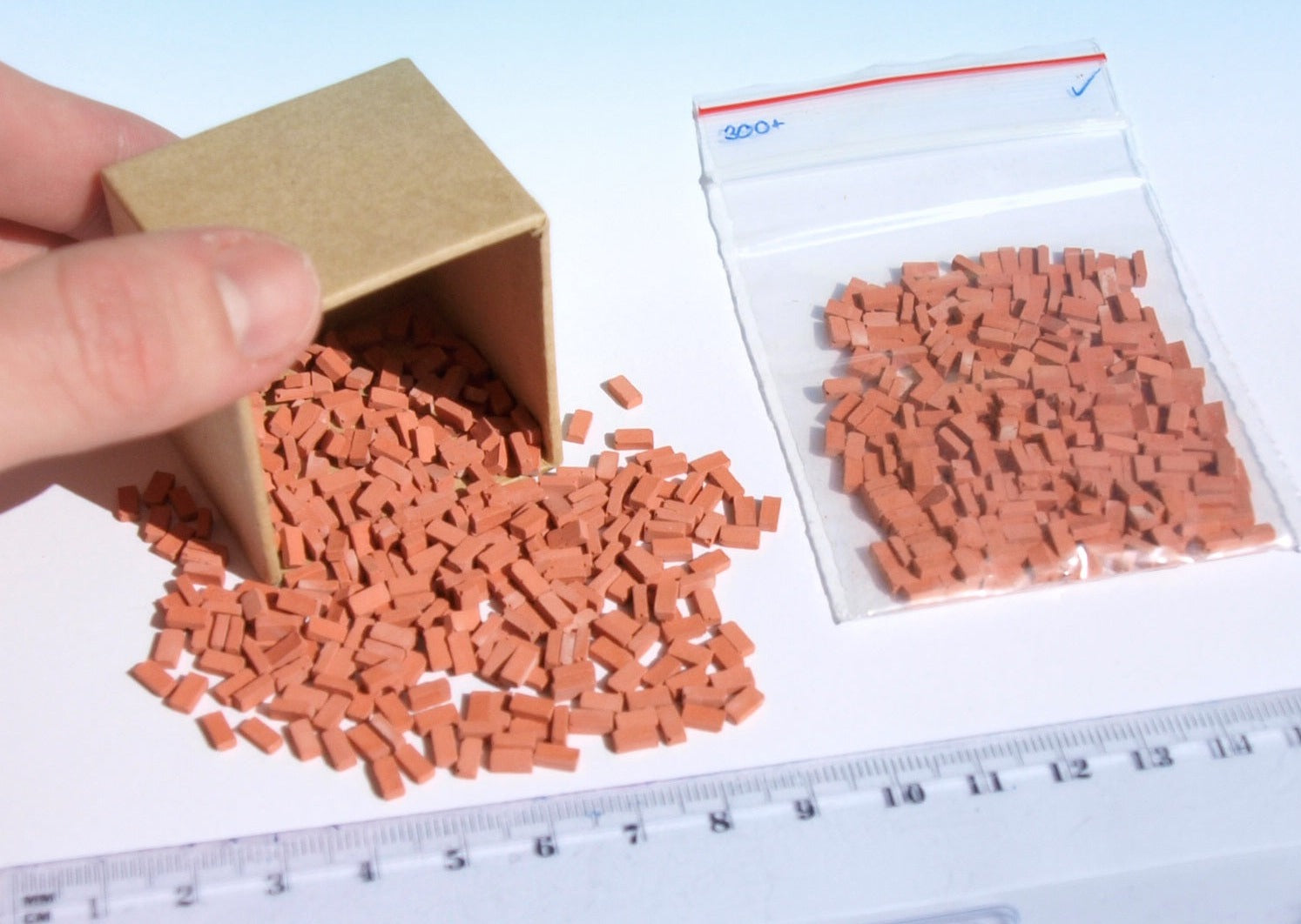 naaron88 Red Miniature Bricks O scale 1:48 for dollhouse model building –  Naaron88 Miniatures