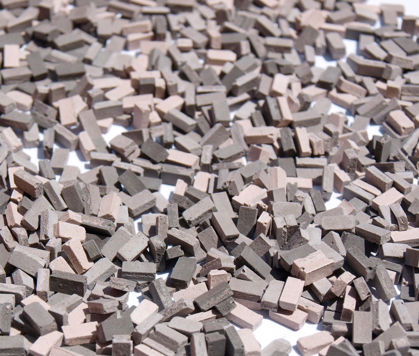 naaron88 Miniature gray mix bricks for O scale dioramas, dollhouses and scenery building.